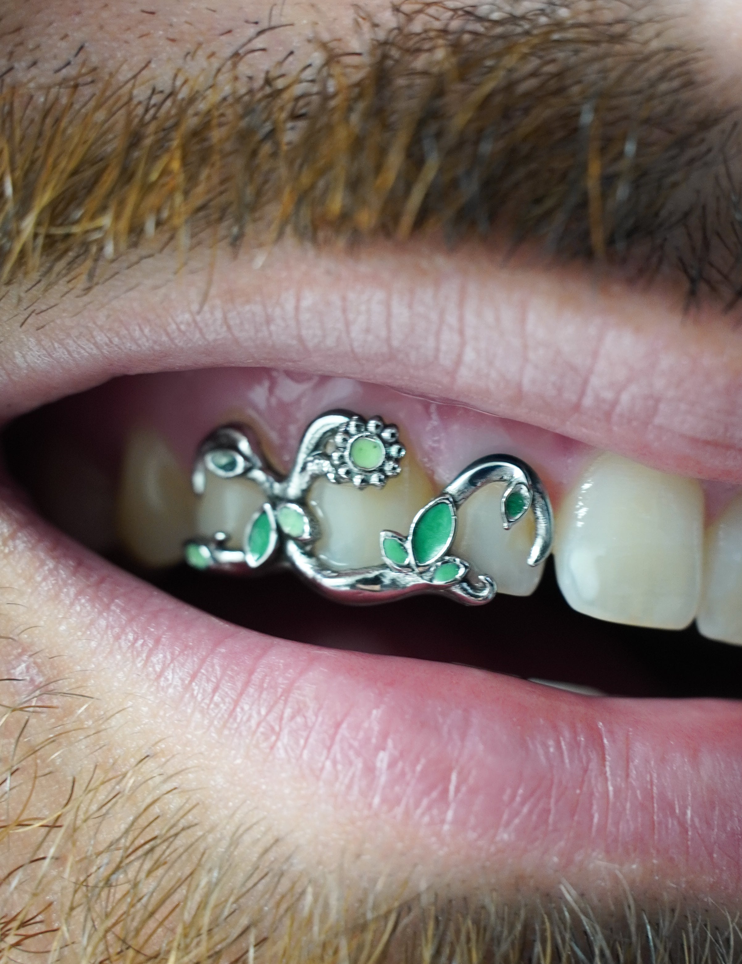 Compo Florale - 3 Dents Yell Lab