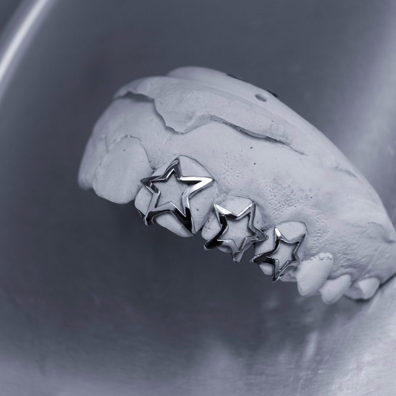 x3 Étoiles