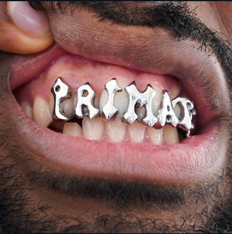 Lettrage "PRIMATE"